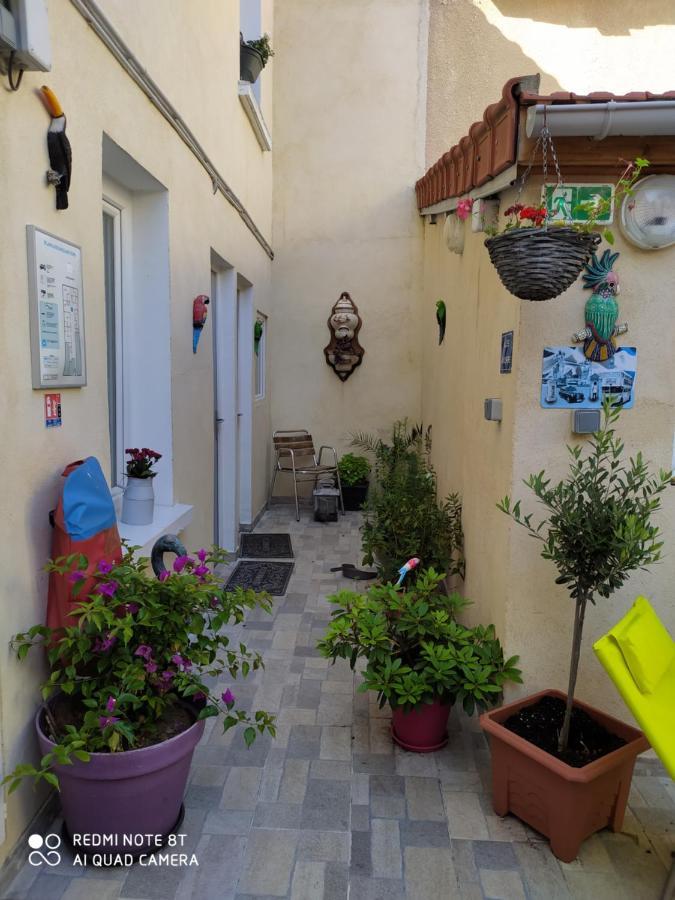 Les Coquelicots Hotel Montrouge Ngoại thất bức ảnh
