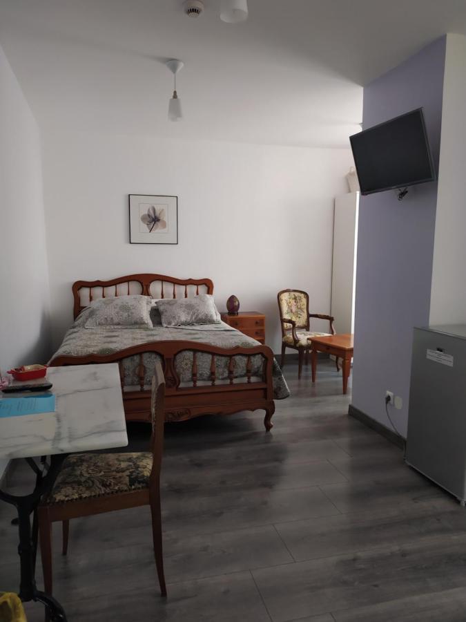 Les Coquelicots Hotel Montrouge Ngoại thất bức ảnh