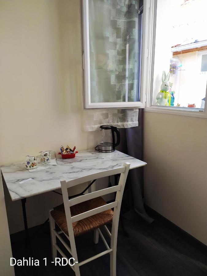 Les Coquelicots Hotel Montrouge Ngoại thất bức ảnh