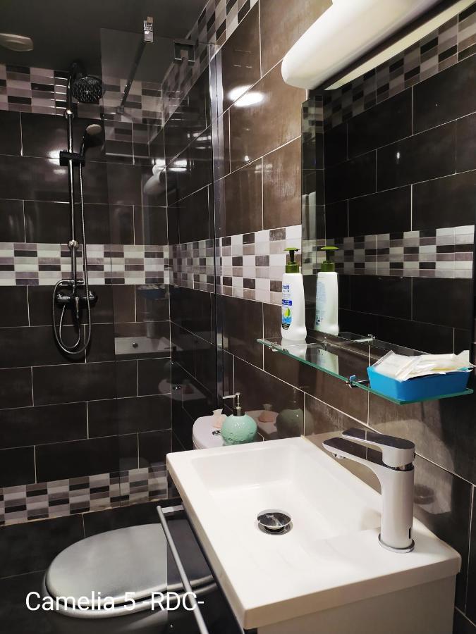 Les Coquelicots Hotel Montrouge Ngoại thất bức ảnh